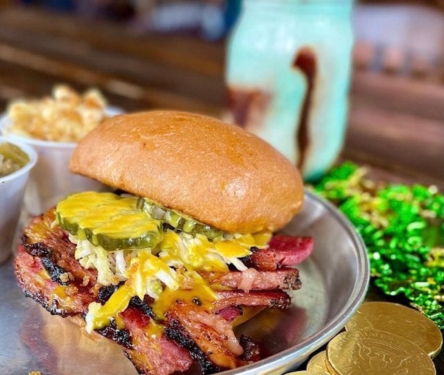 Brisket pastrami sandwich - Edley's BBQ